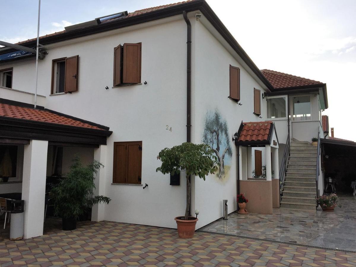 Pension Nina Umag Bagian luar foto