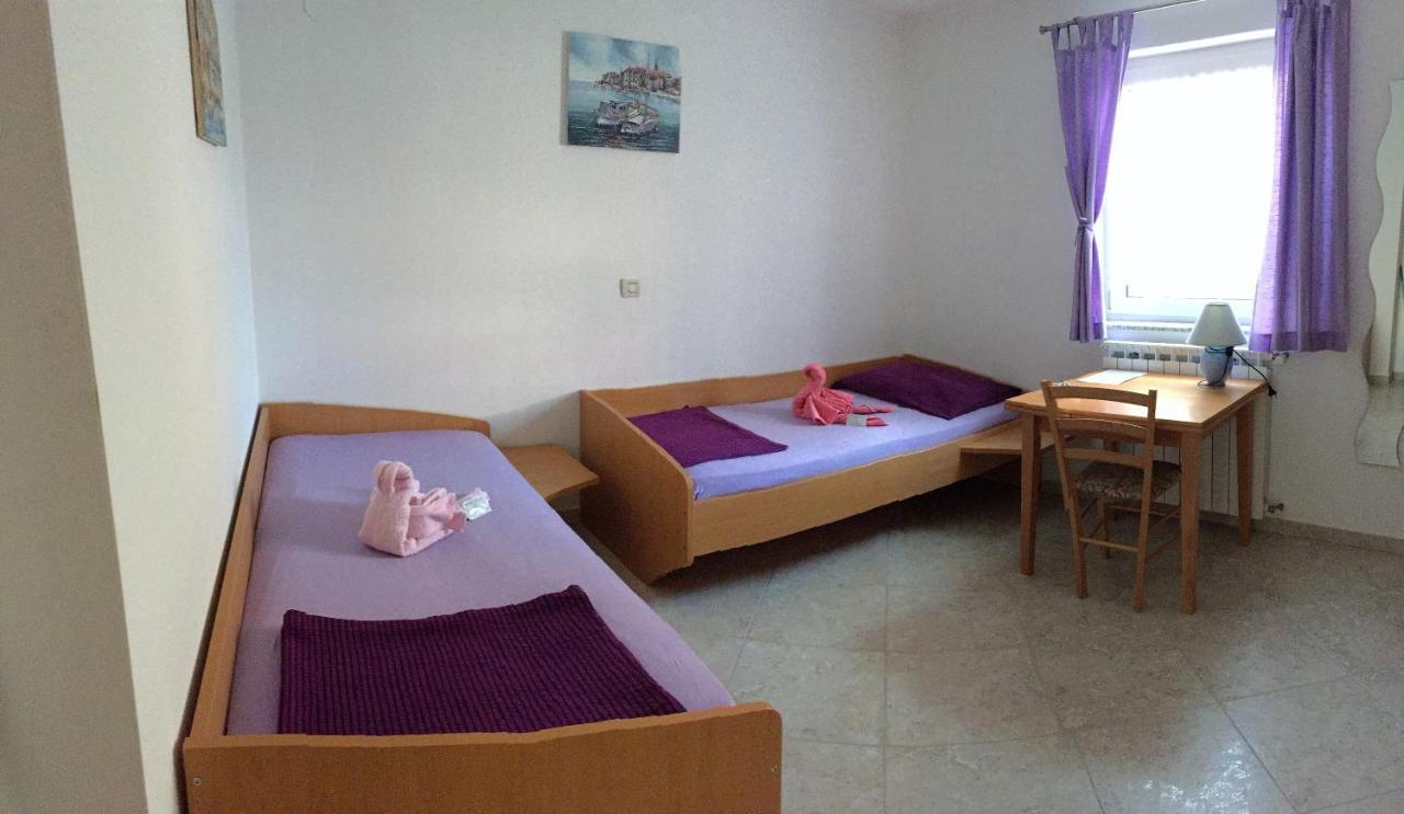 Pension Nina Umag Bagian luar foto