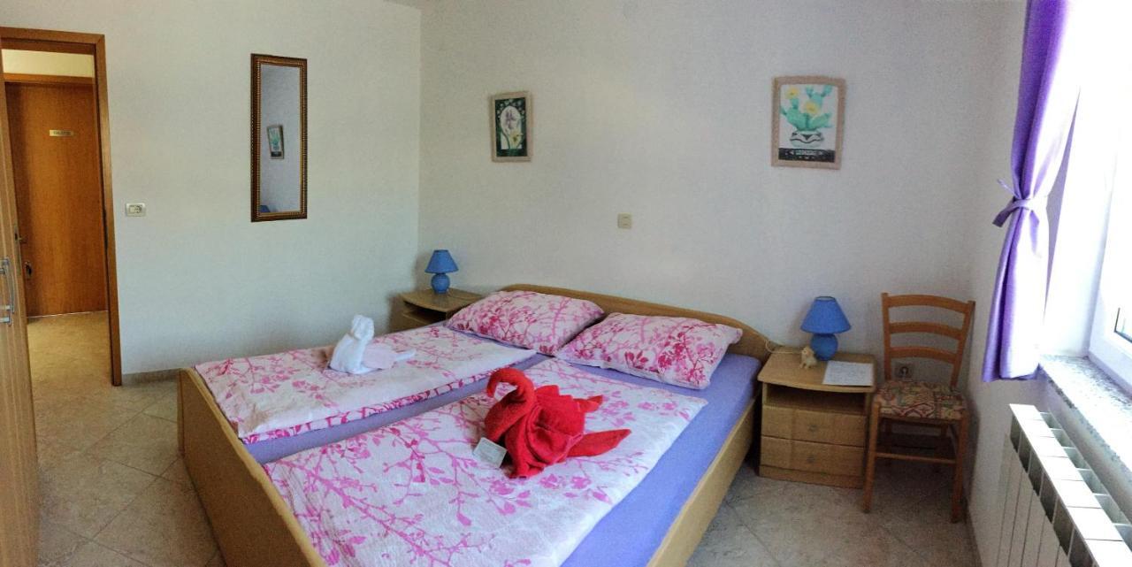 Pension Nina Umag Bagian luar foto
